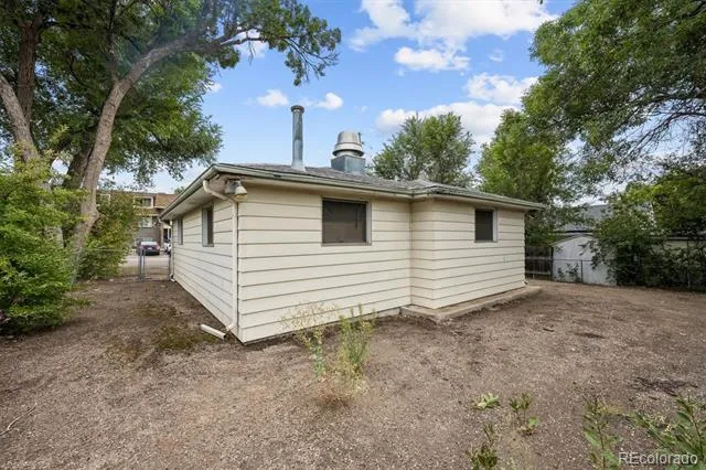 2645 Harlan Street Denver, CO 80214