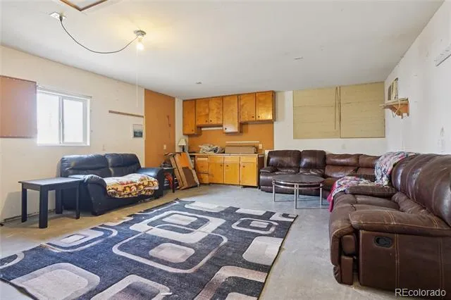 53 MacGregor Road Pueblo, CO 81001