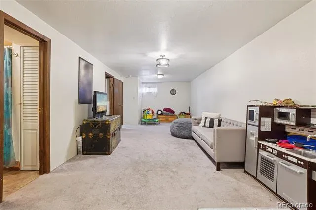 53 MacGregor Road Pueblo, CO 81001