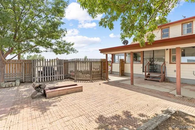 2164 County Road 17 Brighton, CO 80603