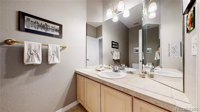 22132 E Quarto Place Aurora, CO 80016