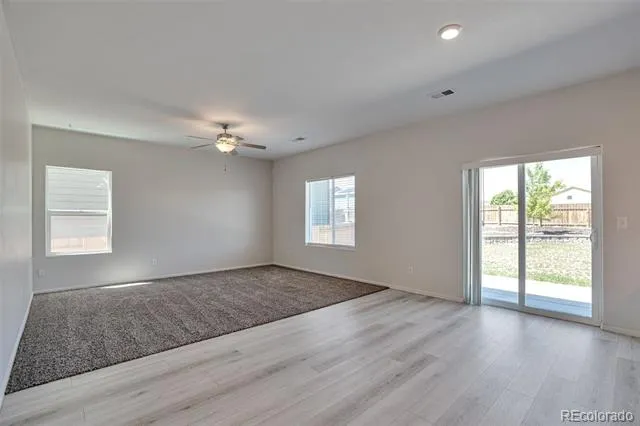 359 Maple Street Bennett, CO 80102