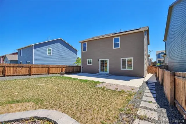 359 Maple Street Bennett, CO 80102