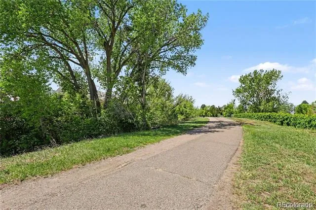 8225 E Fairmount Drive #9-201 Denver, CO 80247