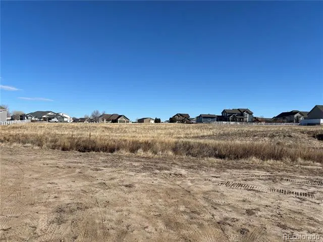 16525 Queensview Street Hudson, CO 80642
