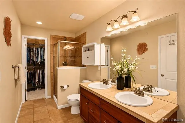 6907 W Virginia Place Lakewood, CO 80226