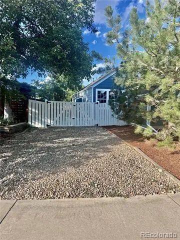 9633 W Elmhurst Place Littleton, CO 80128