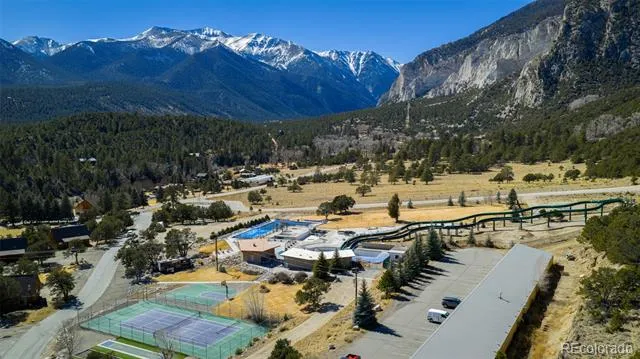 16695 County Road 162 Nathrop, CO 81236
