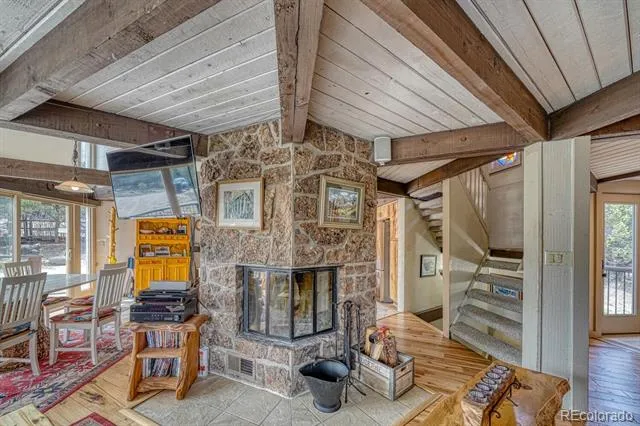 16695 County Road 162 Nathrop, CO 81236