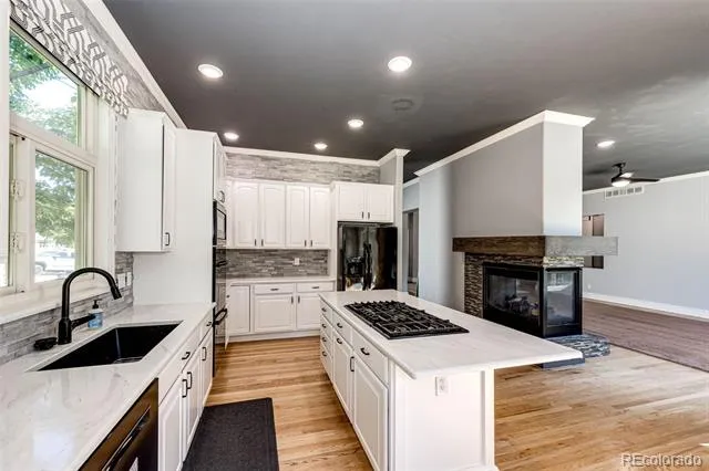 7194 Tenby Way Castle Pines, CO 80108