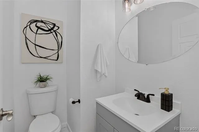 4677 River Highlands Loop Elizabeth, CO 80107