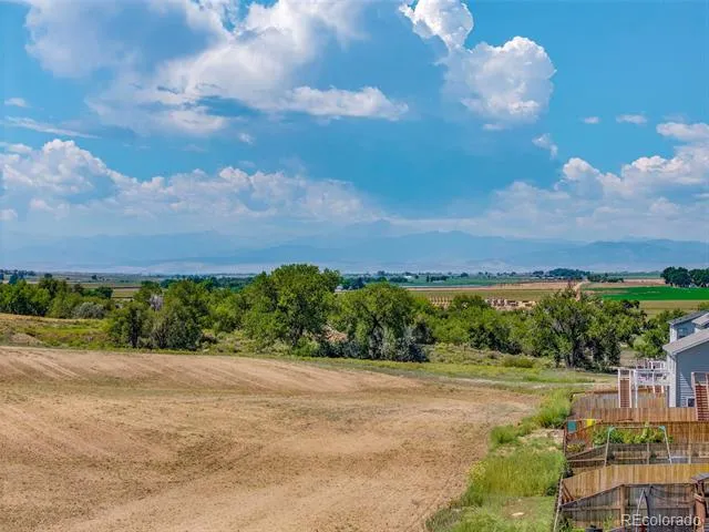 412 Elbert Street Johnstown, CO 80534