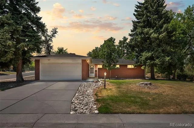 2896 E Euclid Place Centennial, CO 80121