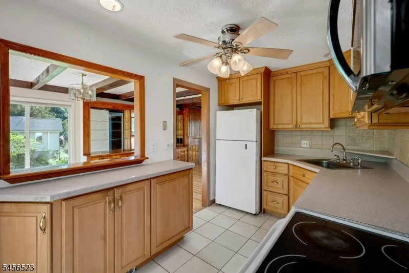117 Springbrook Trl Sparta, NJ 07871