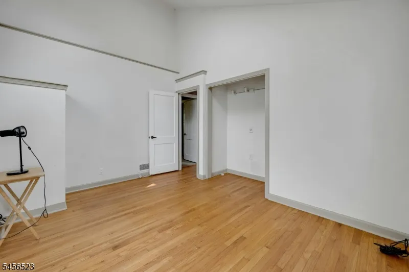 117 Springbrook Trl Sparta, NJ 07871