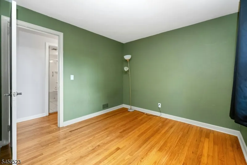 117 Springbrook Trl Sparta, NJ 07871