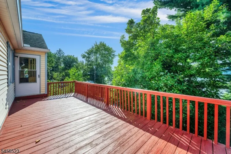 117 Springbrook Trl Sparta, NJ 07871