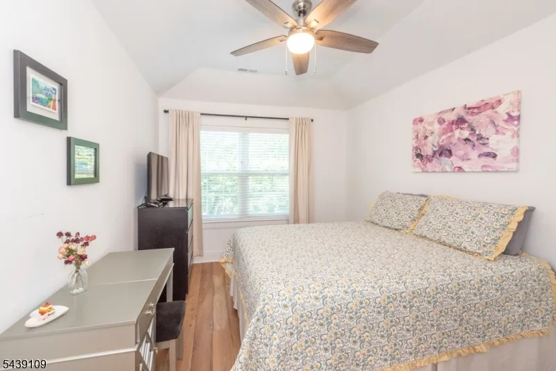 8 Deans Ct #8 Unit 8 Fairfield, NJ 07004