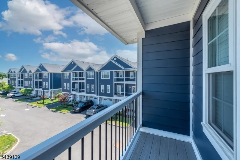 8 Deans Ct #8 Unit 8 Fairfield, NJ 07004