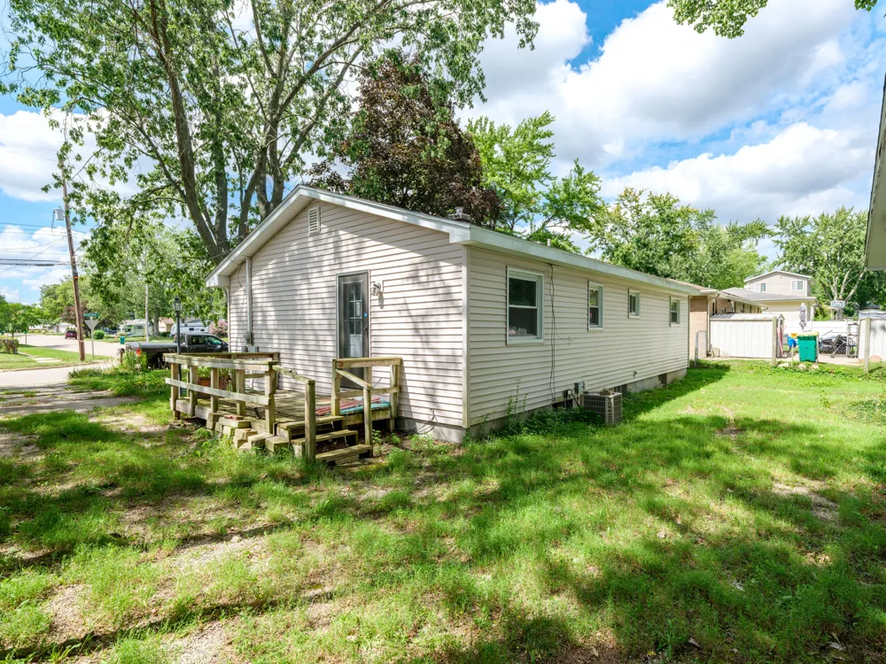 7133 Rockford Street Portage, MI 49024