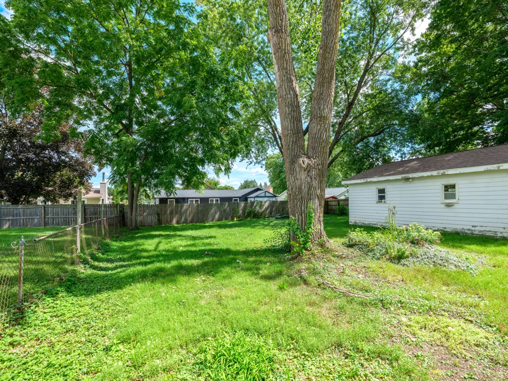 7133 Rockford Street Portage, MI 49024