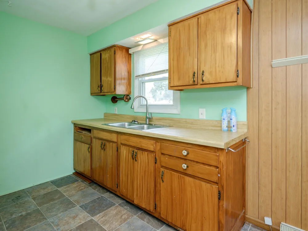 7133 Rockford Street Portage, MI 49024