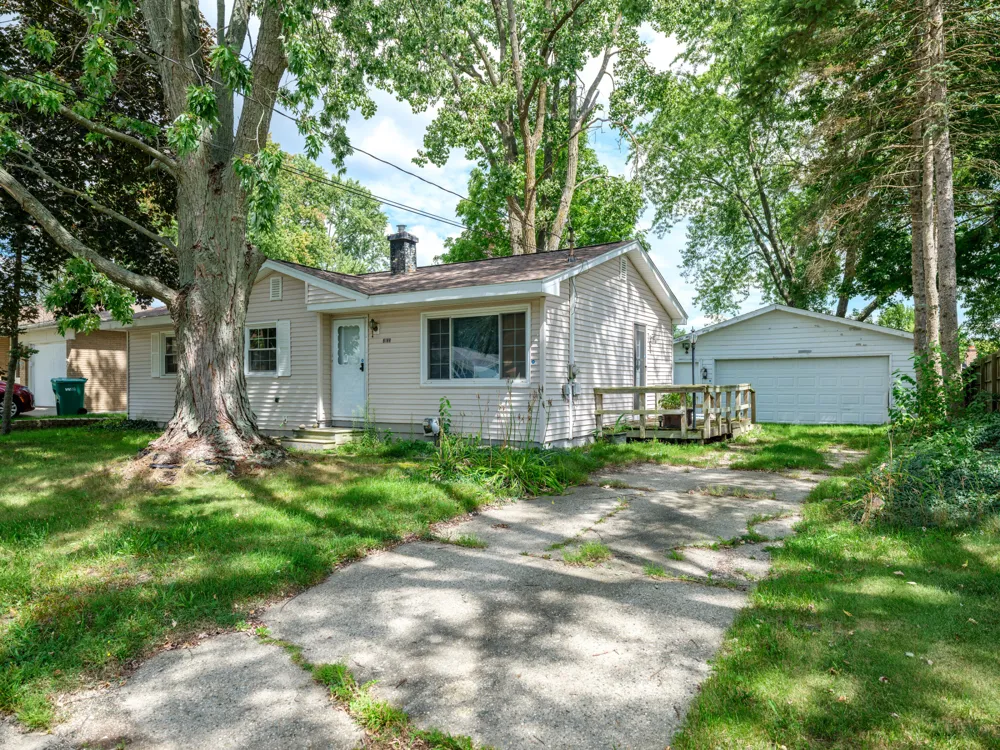 7133 Rockford Street Portage, MI 49024