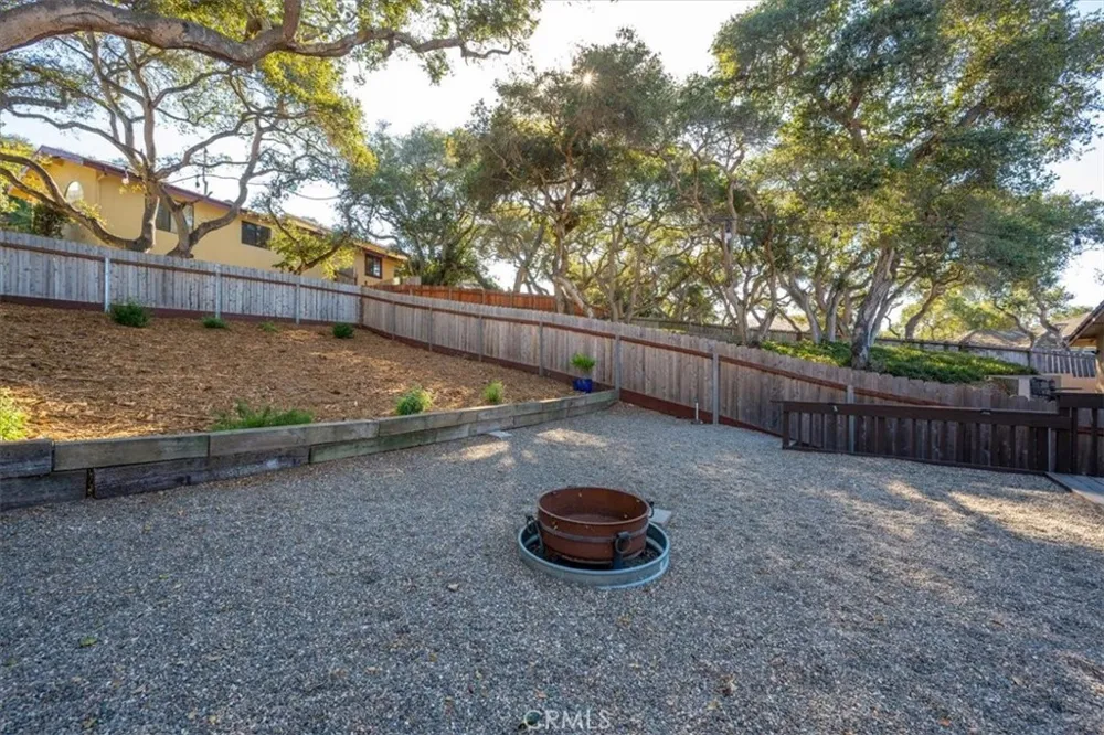 952 Margarita Avenue Grover Beach, CA 93433