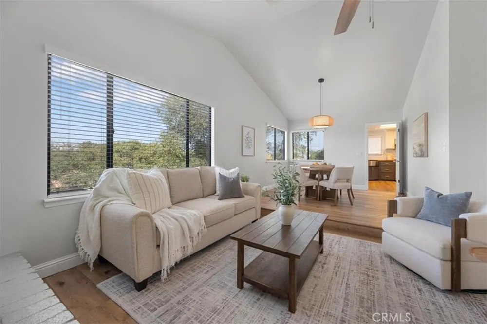952 Margarita Avenue Grover Beach, CA 93433