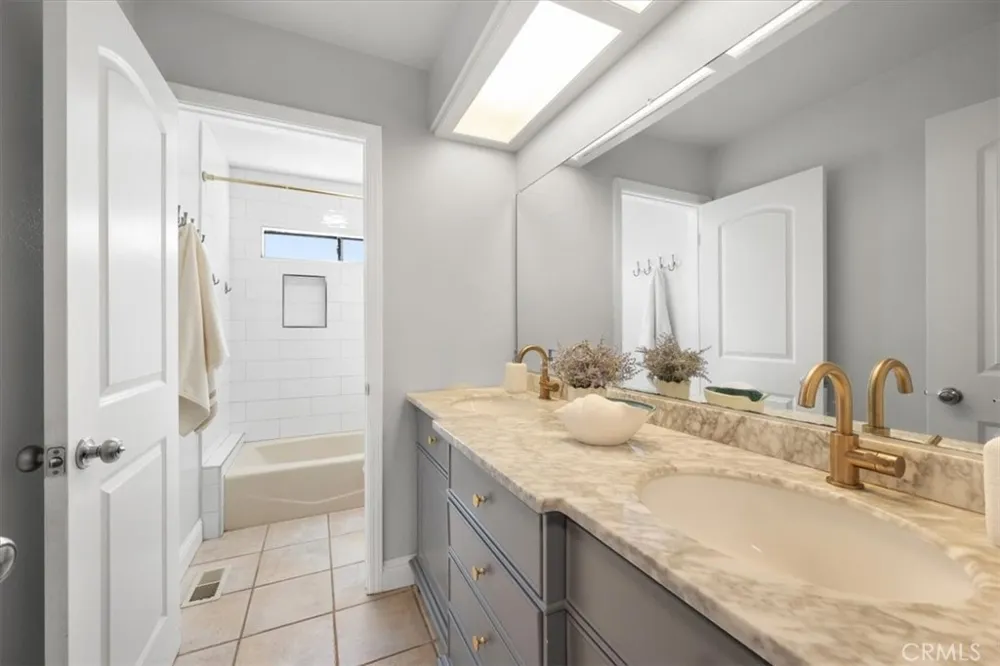 952 Margarita Avenue Grover Beach, CA 93433
