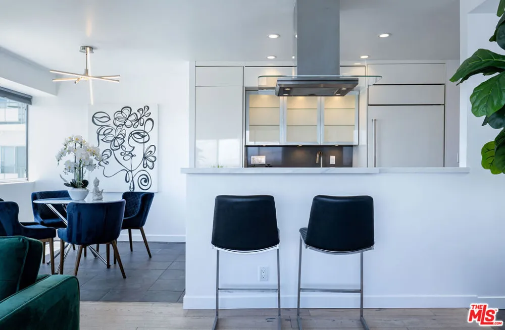 1155 La Cienega Boulevard #508 West Hollywood, CA 90069