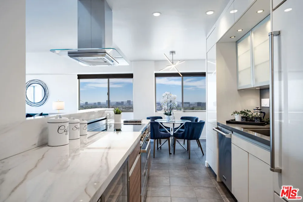 1155 La Cienega Boulevard #508 West Hollywood, CA 90069