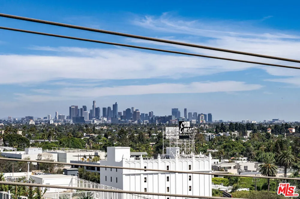 1155 La Cienega Boulevard #508 West Hollywood, CA 90069