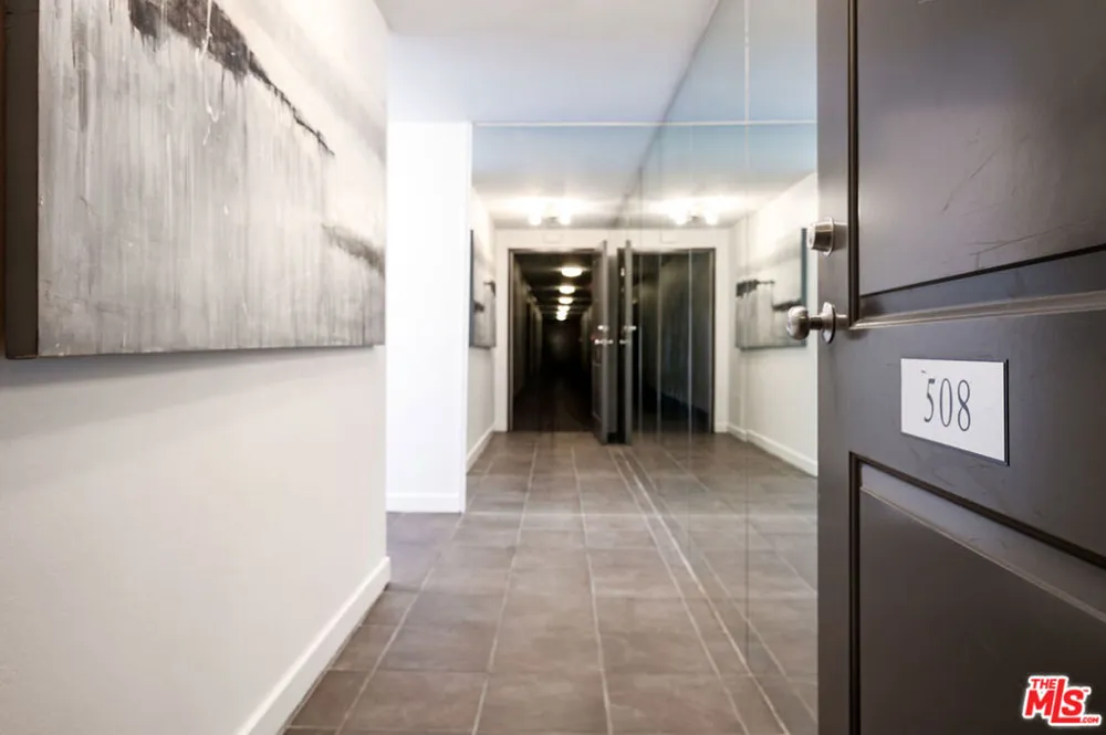 1155 La Cienega Boulevard #508 West Hollywood, CA 90069