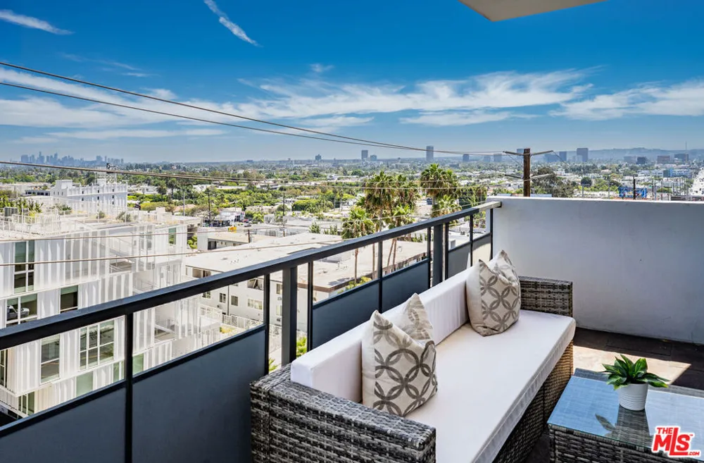1155 La Cienega Boulevard #508 West Hollywood, CA 90069