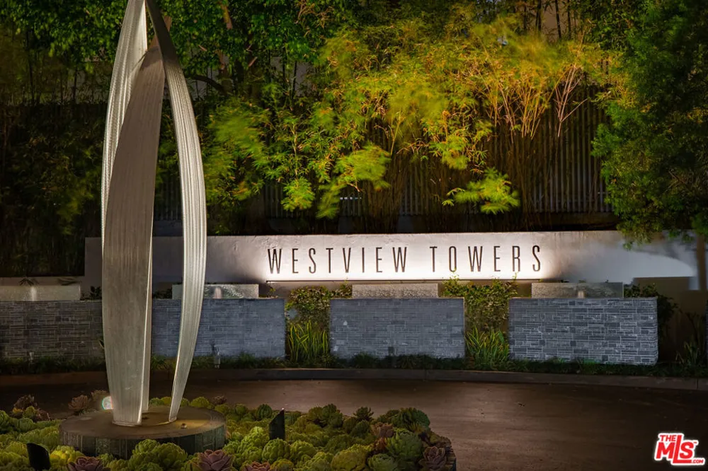 1155 La Cienega Boulevard #508 West Hollywood, CA 90069