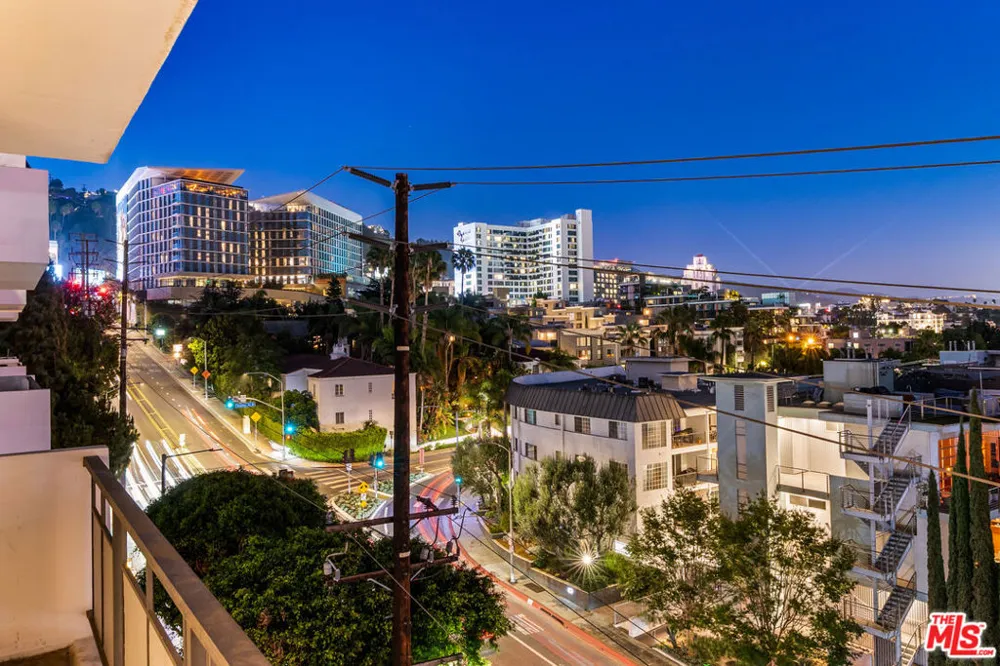 1155 La Cienega Boulevard #508 West Hollywood, CA 90069