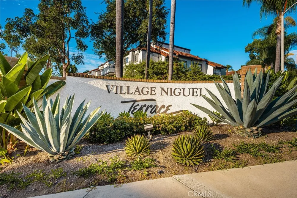 27272 Ryan Dr Laguna Niguel, CA 92677