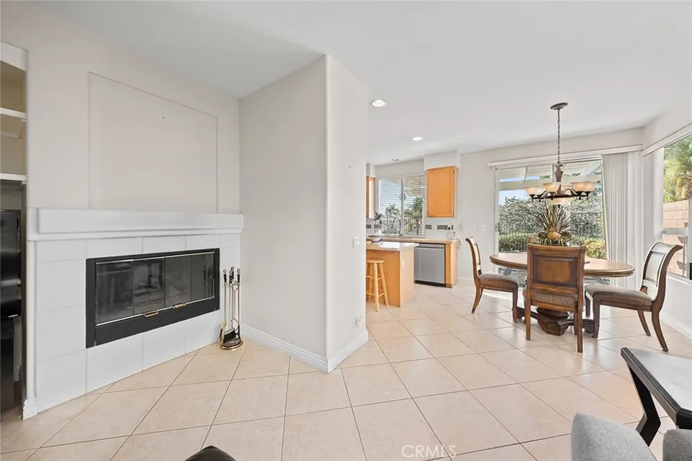 4220 Foxrun Chino Hills, CA 91709