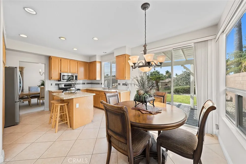 4220 Foxrun Chino Hills, CA 91709