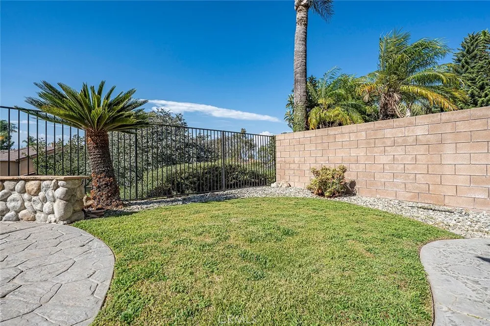4220 Foxrun Chino Hills, CA 91709