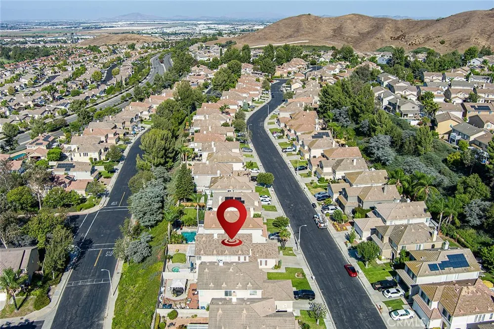 4220 Foxrun Chino Hills, CA 91709