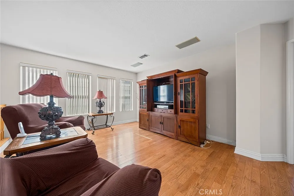 4220 Foxrun Chino Hills, CA 91709