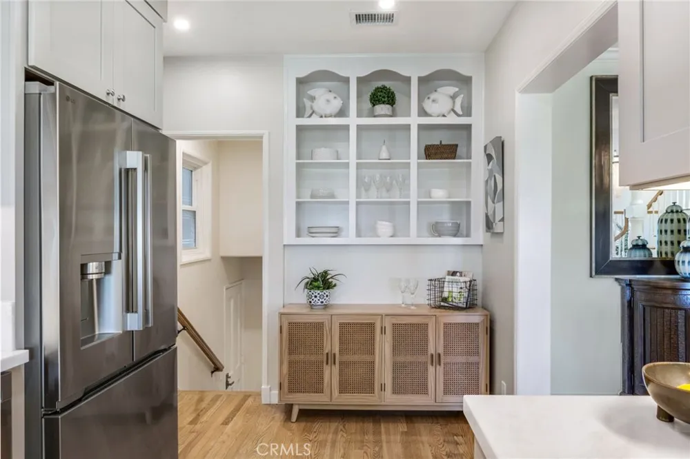 920 E Oceanfront Newport Beach, CA 92661