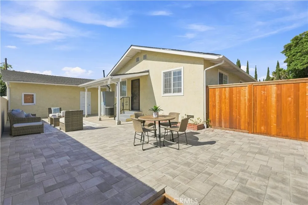 20802 Margaret Carson, CA 90745