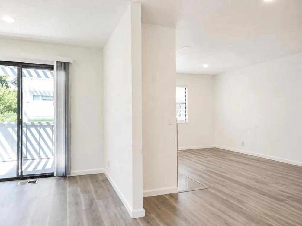 10095 Craft Drive Cupertino, CA 95014