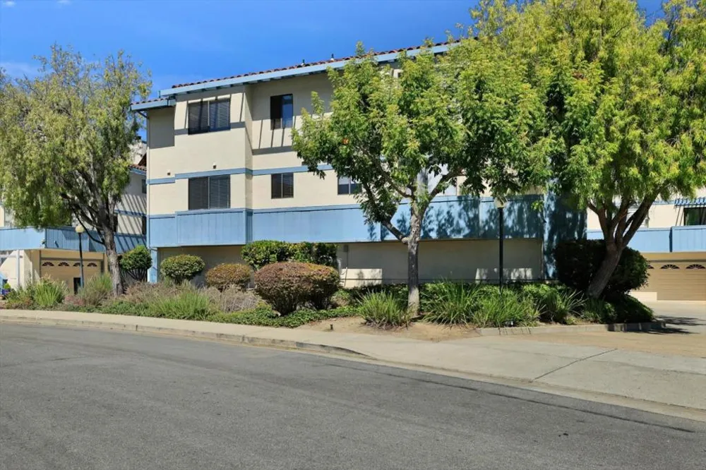 10095 Craft Drive Cupertino, CA 95014