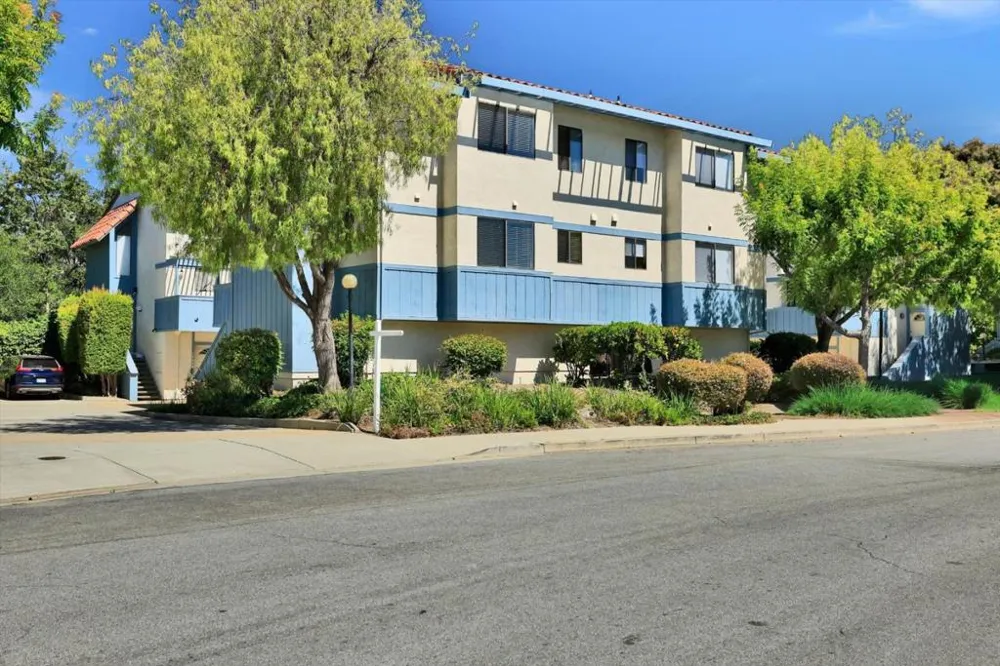 10095 Craft Drive Cupertino, CA 95014