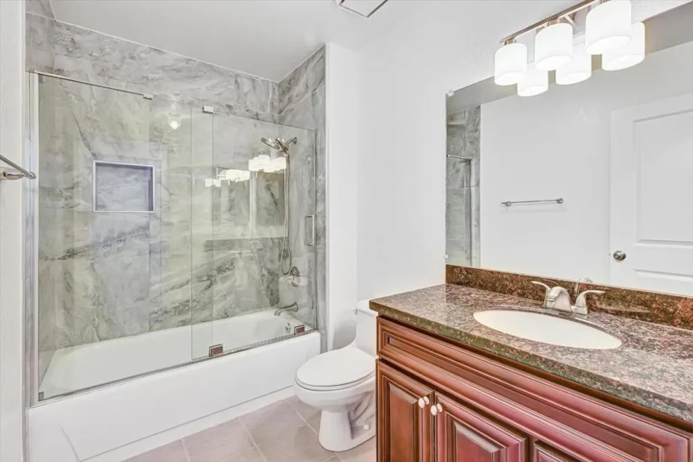 10095 Craft Drive Cupertino, CA 95014