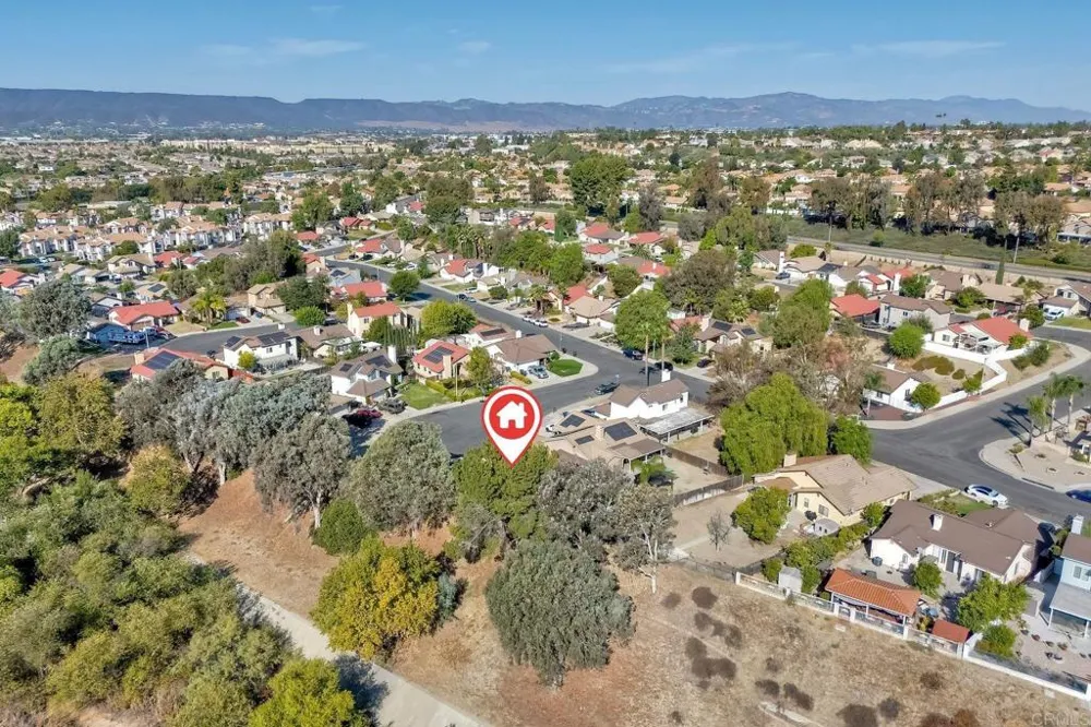 26030 Fox Run Ct Murrieta, CA 92563